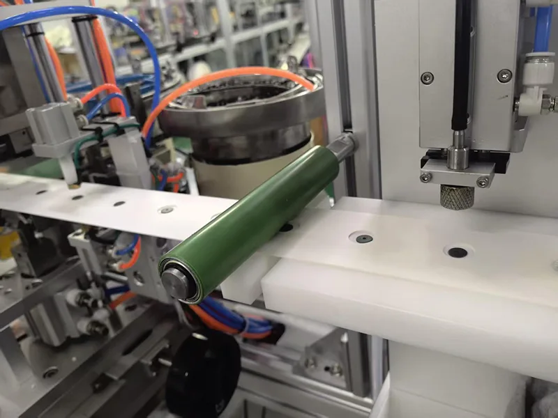 Junssen lancia una macchina avanzata per la produzione di elettrodi ECG