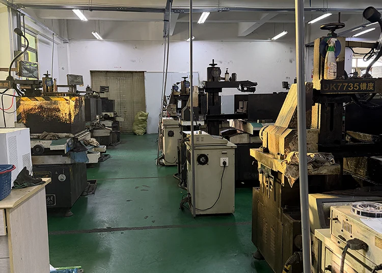 Servizio di lavorazione di tornitura CNC
